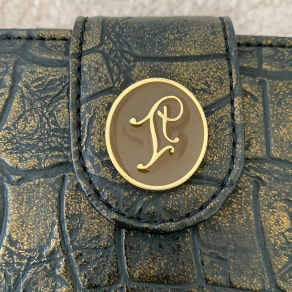 Wallet - Picture 2 of 6